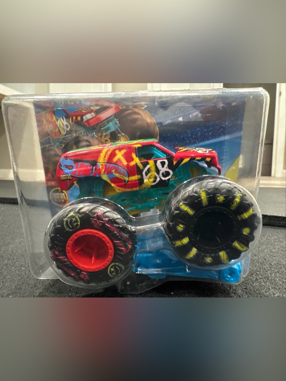 Hot Wheels Monster Truck 1:64 Diecast Vehicle -DEMO DERBY HARD TO FIND